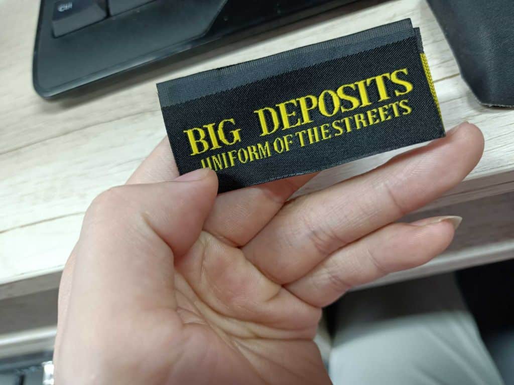 main label