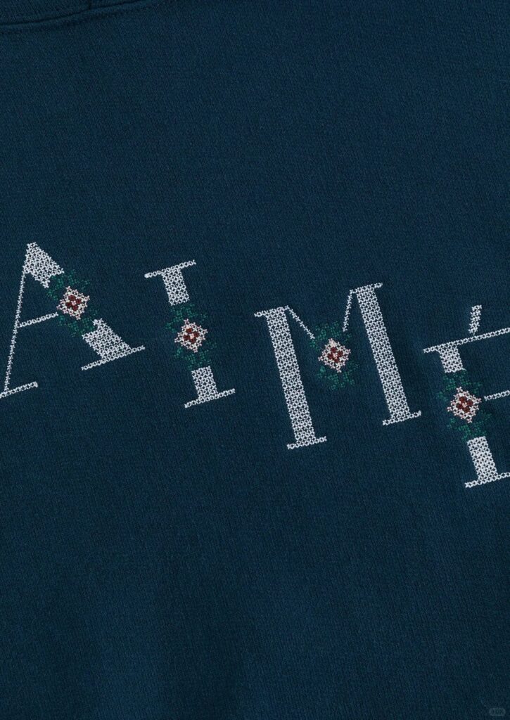 A Professional's Guide to Fabrics for Cross Stitch Embroidery